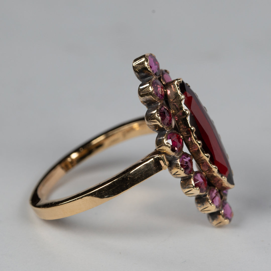 アンティーク ペルピニャンガーネットのマーキーズリング