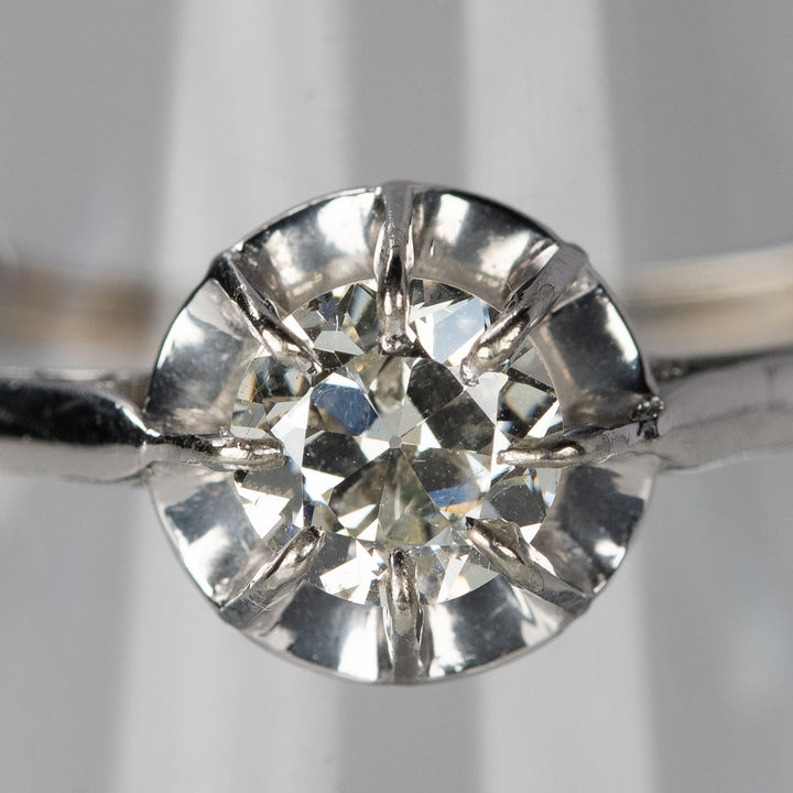 ソリテールリング ドゥミタイユの大粒ダイヤモンド(0.5CT)