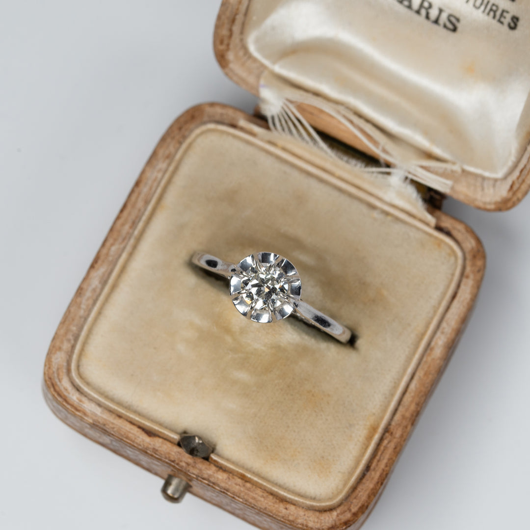 ソリテールリング ドゥミタイユの大粒ダイヤモンド(0.5CT)