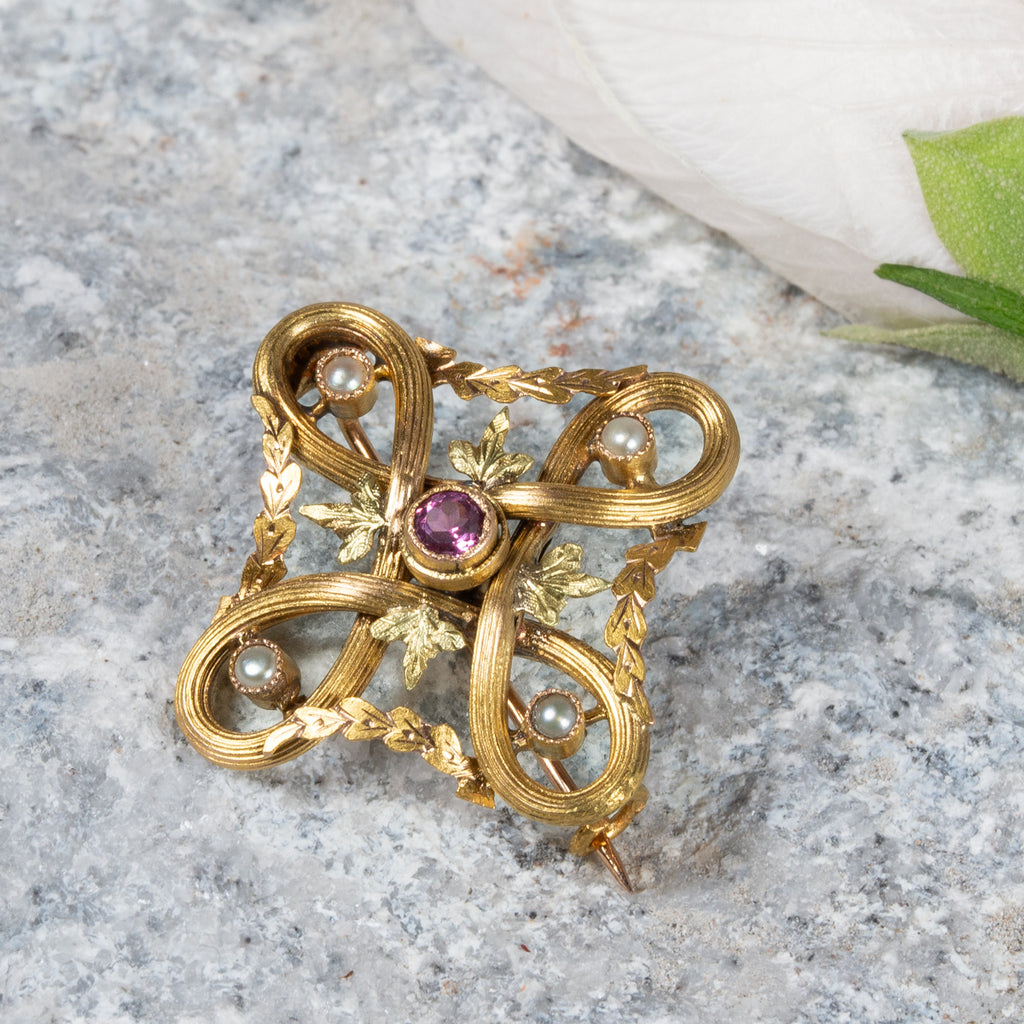 アンティーク　フランス 1900前後　シルバー　ブローチ　女性　アールヌーボー アンティーク フランス 1900前後 シルバー ブローチ 女性 アール