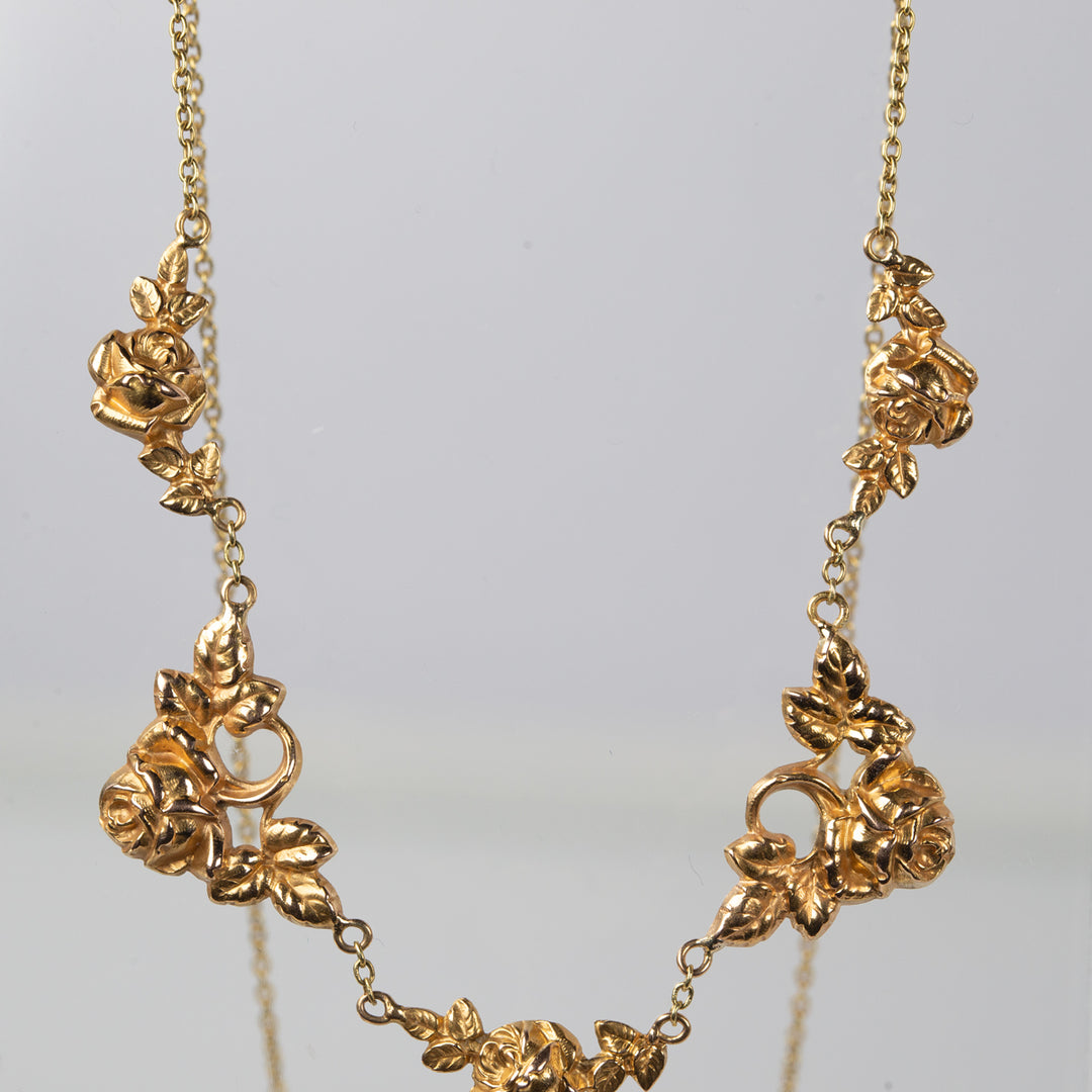 アールヌーボー　薔薇のゴールドネックレス（ガーランド）