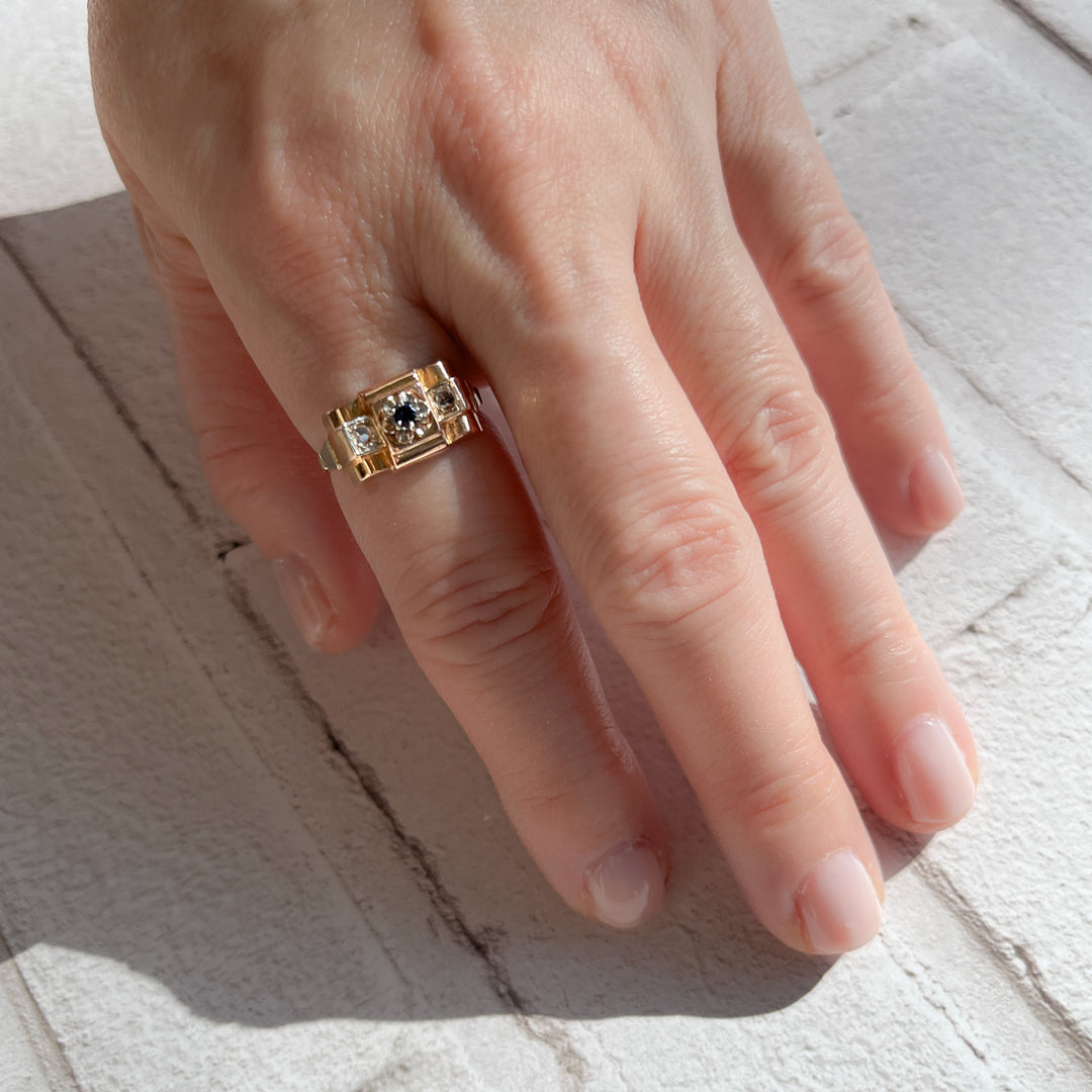 ダイヤモンドとシンセティックサファイアのタンクリング