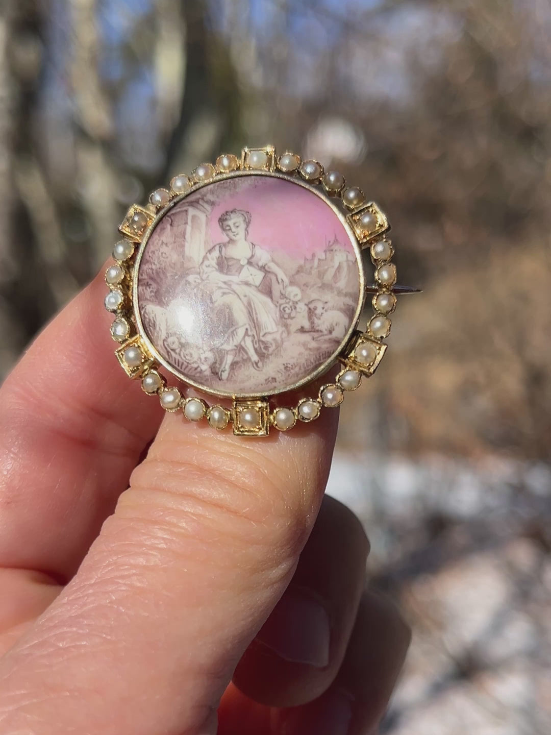 アンティーク ミニアチュールポーセリンブローチ（18Kゴールド、天然真珠）